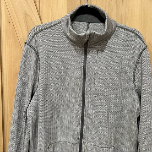 Lululemon PrePost Jacket Size Large  Heathered Herringbone Gray - Picture 4 of 14